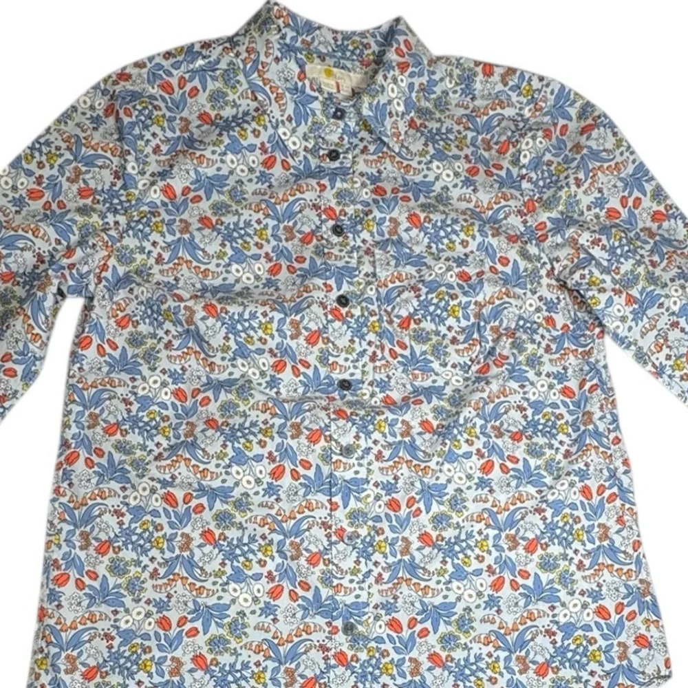 Boden Woman’s Blue Floral Button Down Shirt Size 6R - Picture 3 of 16